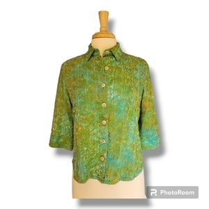 The Territory Ahead Green/Blue Embroidered 3/4 Sleeve Button-Down Shirt. Size MP
